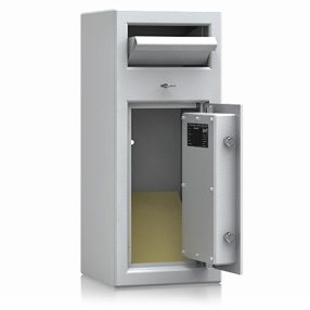 ISS Peine 1 bútorszéf bedobó szerkezettel