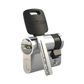 Mul-T-Lock MTL300 biztonsági zárbetét 9,5/31